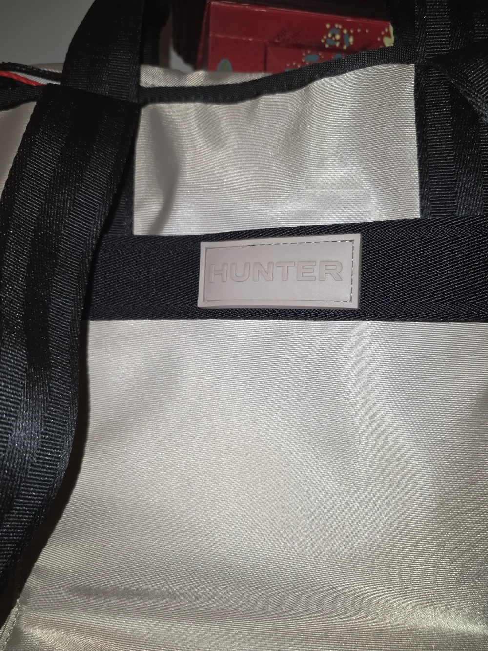 Hunter beige tote